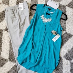 XS Sleeveless Turquoise blouse (Bundle 2 for $15)